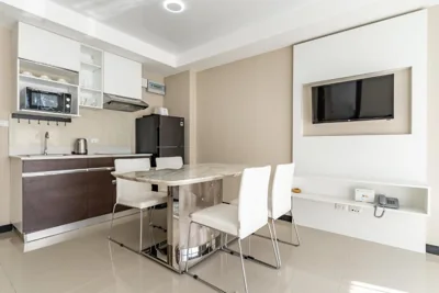 Appartamento con vista sulla piscina — Mai Khao Beach Condo by VillaCarte